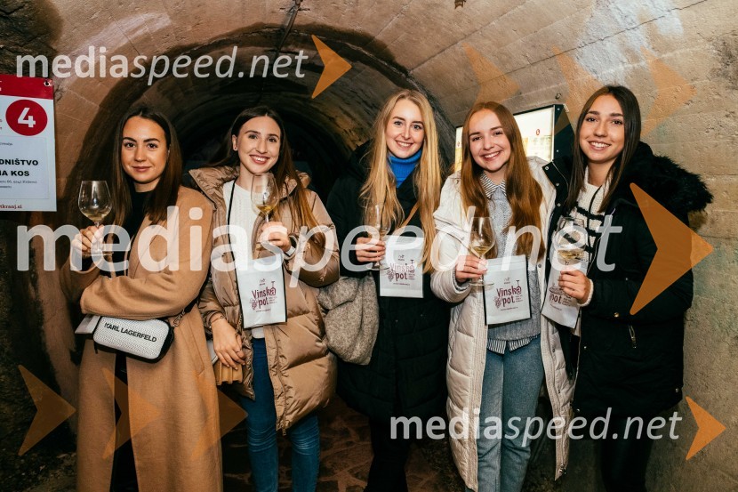 Vinska pot v rovih pod starim Kranjem 2022, petek 2