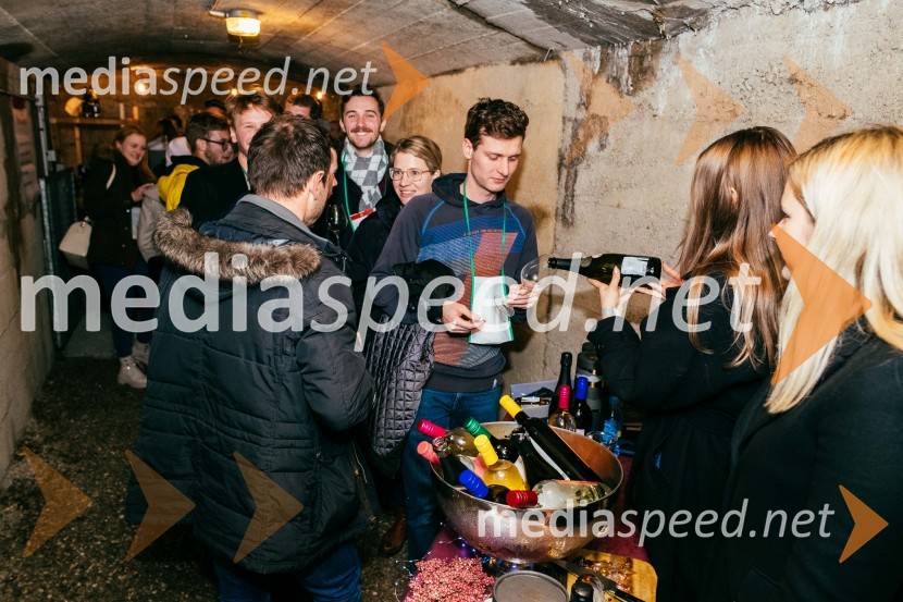 Vinska pot v rovih pod starim Kranjem 2022, petek 2