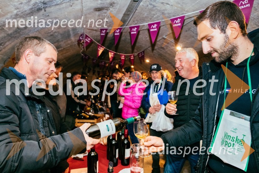 Vinska pot v rovih pod starim Kranjem 2022, petek 2