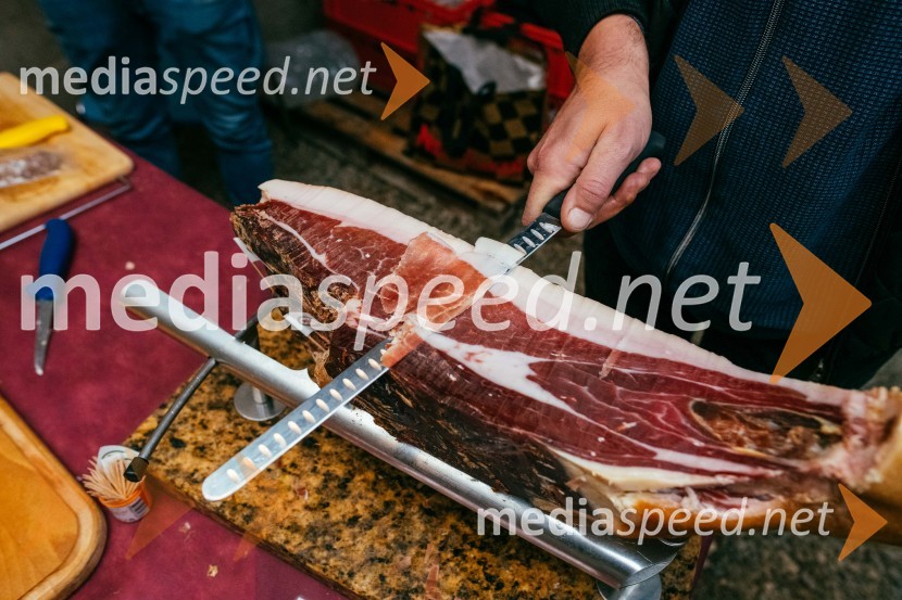 Peloz d.o.o. Vipavski pršutVinska pot v rovih pod starim Kranjem 2022, sobota 2