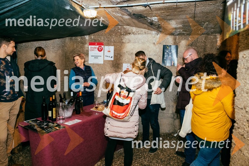 Vinska pot v rovih pod starim Kranjem 2022, sobota 2