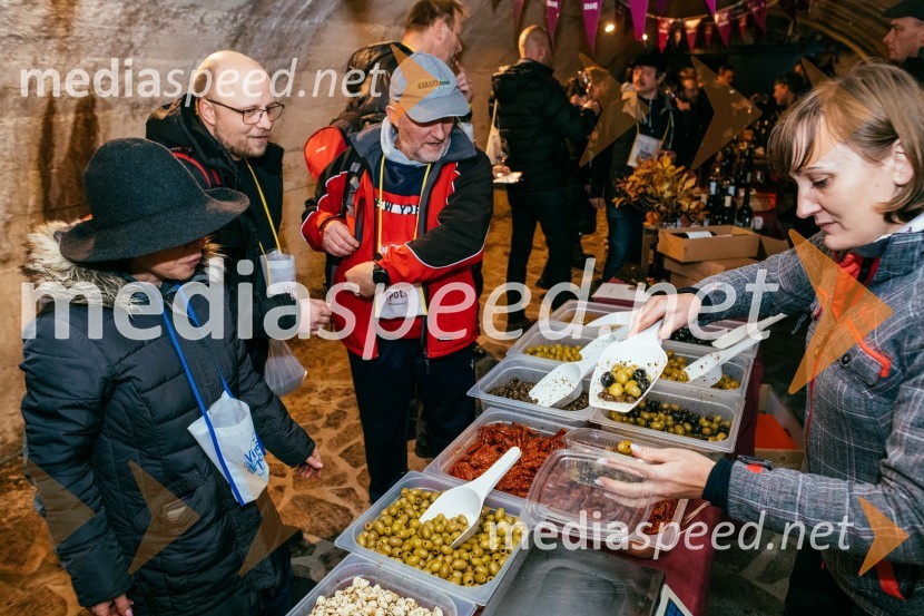 Vinska pot v rovih pod starim Kranjem 2022, sobota 2