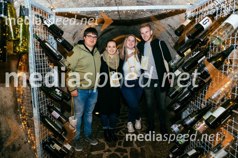 Vinska pot v rovih pod starim Kranjem 2022, sobota 2