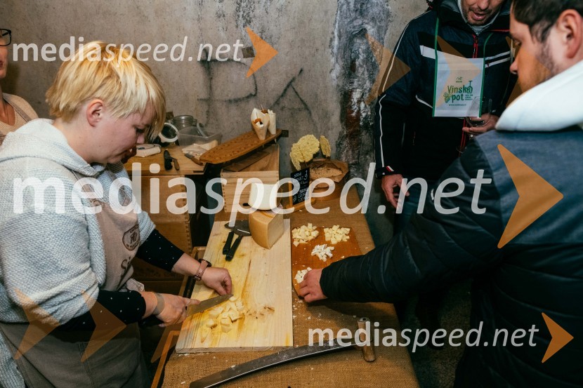 Vinska pot v rovih pod starim Kranjem 2022, sobota 2