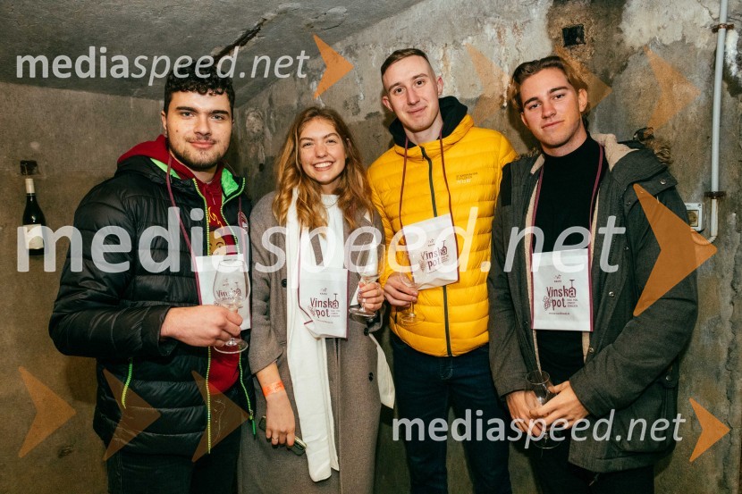 Vinska pot v rovih pod starim Kranjem 2022, sobota 2