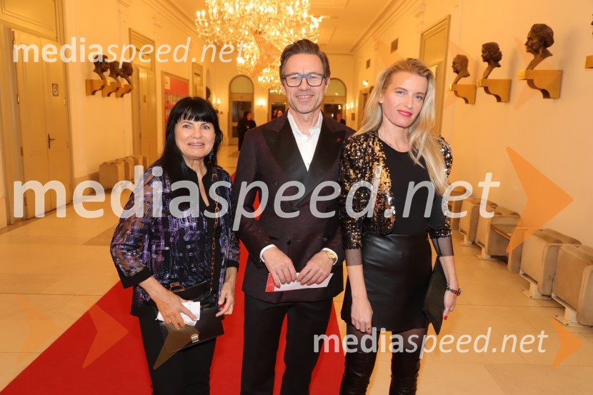 mag.  Helena  Cvikl, profesorica, Turistica Portorož;  ... ;  Anita KolblMadame Bovary, premiera baleta v SNG Maribor