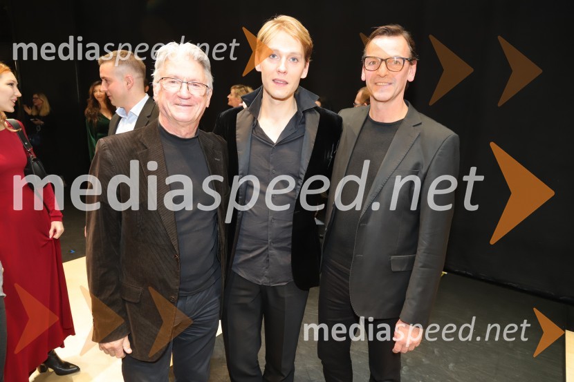  ... ;  Sytze Jan Luske, baletni plesalec;  ... Madame Bovary, premiera baleta v SNG Maribor