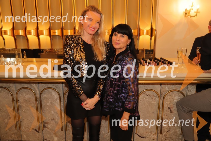  Anita Kolbl; mag.  Helena  Cvikl, profesorica, Turistica PortorožMadame Bovary, premiera baleta v SNG Maribor