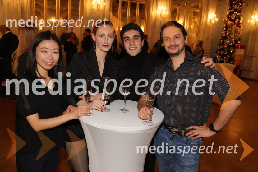  Satomi Netsu, baletna plesalka;  Olesja Hartmann Marin, baletna plesalka;  ... ;  Alexandru Pilca, baletni plesalecMadame Bovary, premiera baleta v SNG Maribor