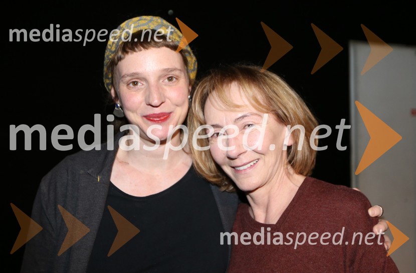  Katarina Morano, režiserka, dramaturginja;  Silva Čušin Povše, dramska igralkaKako je padlo drevo, premiera drame