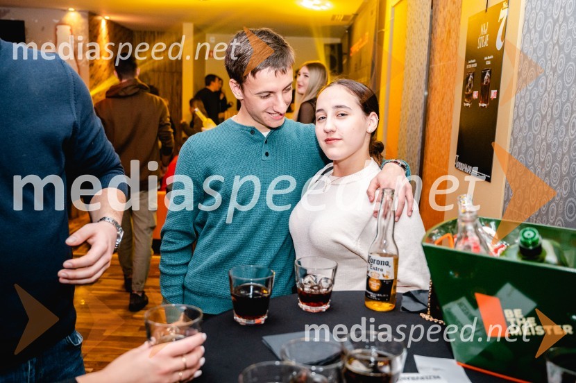  ... ;  Marina ŠalinovićPonovno odprtje Caffe Cluba 911
