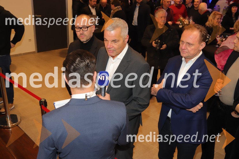  ... ;  Gregor Reichenberg,  podžupan MOM za področje arhitekture in prostora;  Aleksander Saša Arsenovič, župan, Mestna občina Maribor; dr. Samo Peter Medved,  podžupan, Mestna občina Maribor Saša Arsenovič nadaljuje županski mandat v Mariboru