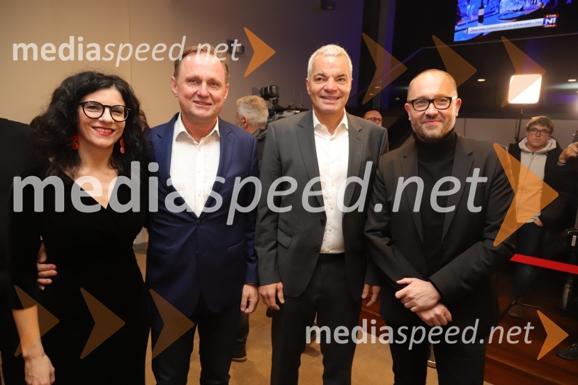  Jelka Vrečko, vodja kabineta župana MO Maribor; dr. Samo Peter Medved,  podžupan, Mestna občina Maribor ;  Aleksander Saša Arsenovič, župan, Mestna občina Maribor;  Gregor Reichenberg,  podžupan MOM za področje arhitekture in prostoraSaša Arsenovič nadaljuje županski mandat v Mariboru