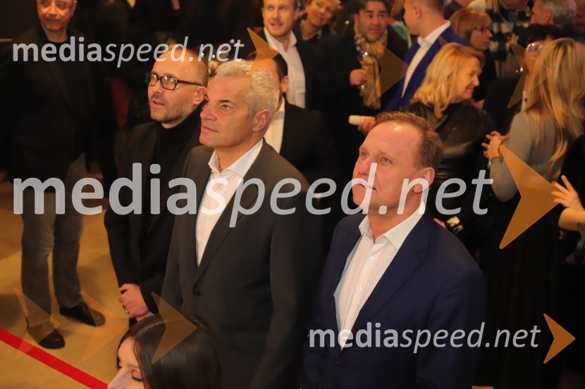  Gregor Reichenberg,  podžupan MOM za področje arhitekture in prostora;  Aleksander Saša Arsenovič, župan, Mestna občina Maribor; dr. Samo Peter Medved,  podžupan, Mestna občina Maribor Saša Arsenovič nadaljuje županski mandat v Mariboru