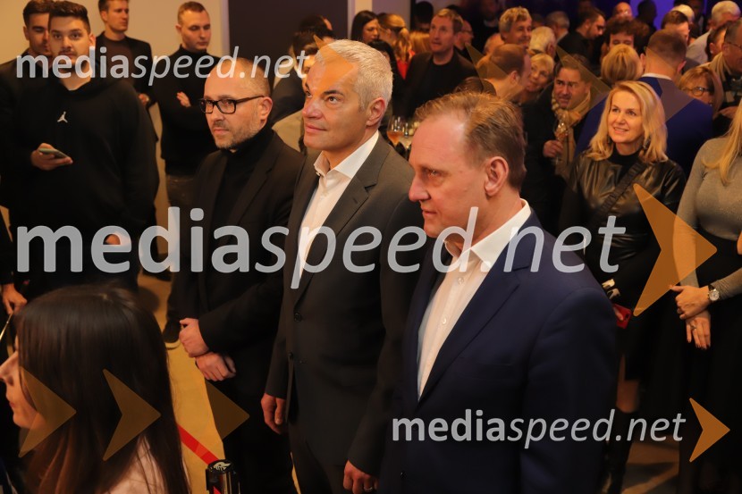  Gregor Reichenberg,  podžupan MOM za področje arhitekture in prostora;  Aleksander Saša Arsenovič, župan, Mestna občina Maribor; dr. Samo Peter Medved,  podžupan, Mestna občina Maribor Saša Arsenovič nadaljuje županski mandat v Mariboru