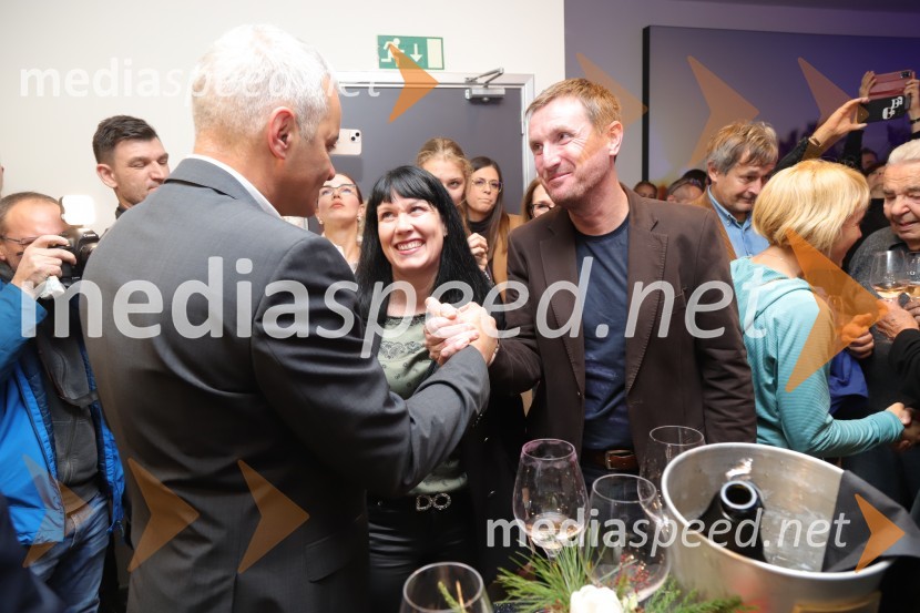  Aleksander Saša Arsenovič, župan, Mestna občina Maribor;  ... ;  ... Saša Arsenovič nadaljuje županski mandat v Mariboru