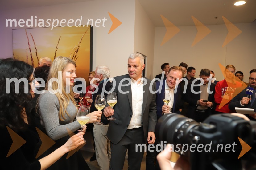  Katja Arsenovič, direktorica Rožmarin Hospitality Group;  Aleksander Saša Arsenovič, župan, Mestna občina Maribor; dr. Samo Peter Medved,  podžupan, Mestna občina Maribor Saša Arsenovič nadaljuje županski mandat v Mariboru