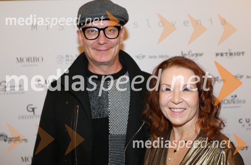  Uroš Smolej, igralec;  Regina Kogoj, pevkaMister Slovenije 2022 je Al Sivka