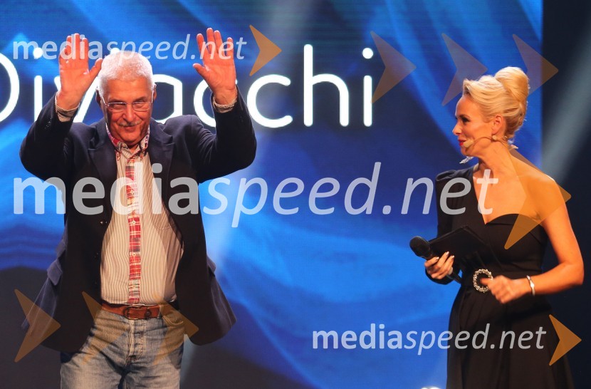  Dario Diviacchi;  Pia Pustovrh, voditeljicaMister Slovenije 2022 je Al Sivka