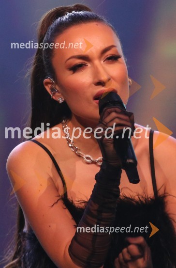  Mia Guček, pevkaMister Slovenije 2022 je Al Sivka