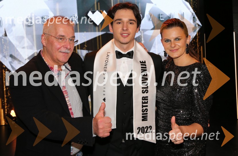  Dario Diviacchi;  Al Sivka, Mister Slovenia 2022;  Nina Uršič Knep, organizatorka prireditev, lastnica licence Mister SlovenijeMister Slovenije 2022 je Al Sivka