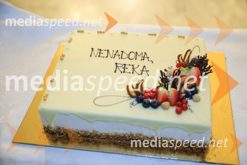 Nenadoma, reka, premiera v SNG Nova Gorica