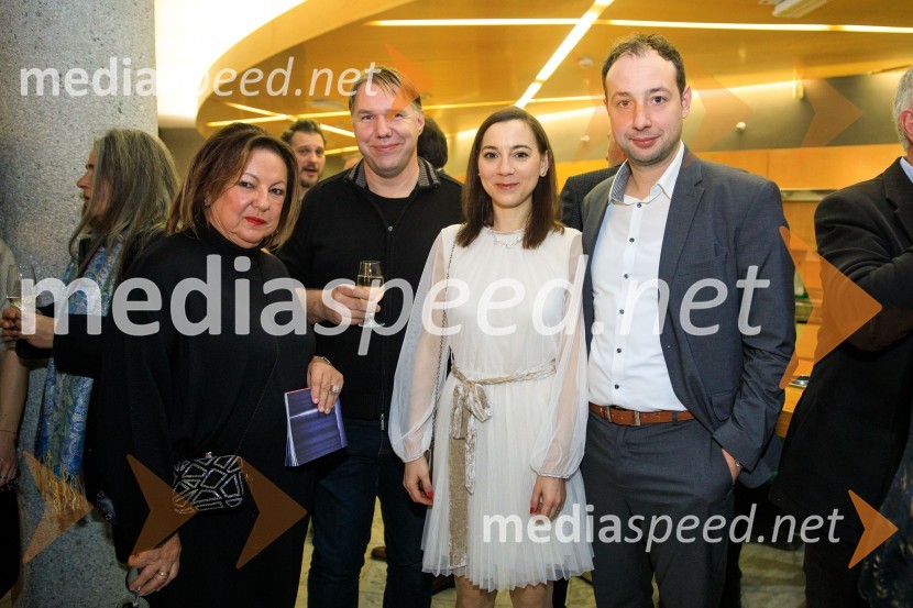  Maja Jerman Bratec, upokojena direktorica SNG Nova Gorica;  Valentin Pavlin, oblikovalec videa;  ... ;  ... Nenadoma, reka, premiera v SNG Nova Gorica