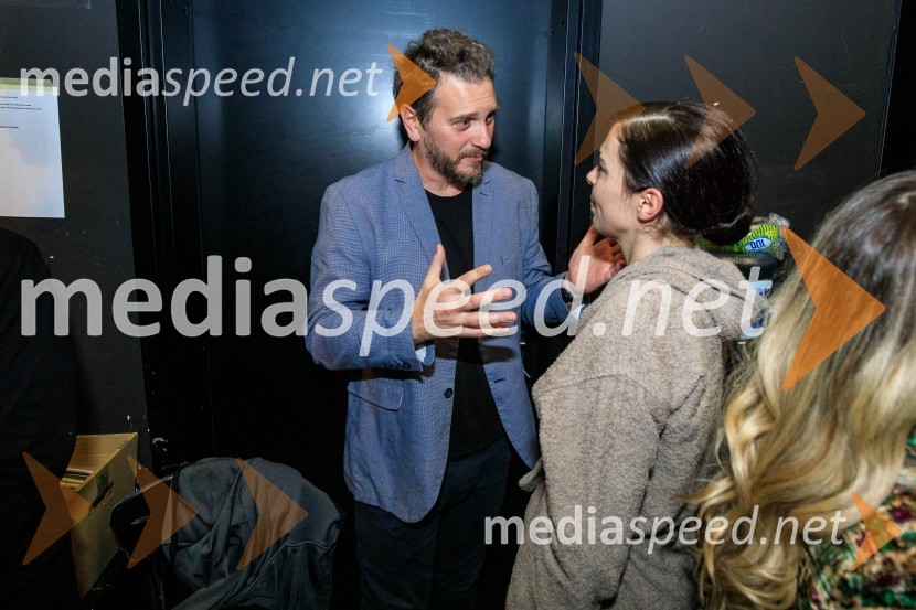  Marko Bratuš, umetniški vodja SNG Nova Gorica;  Anuša  Kodelja, igralkaNenadoma, reka, premiera v SNG Nova Gorica