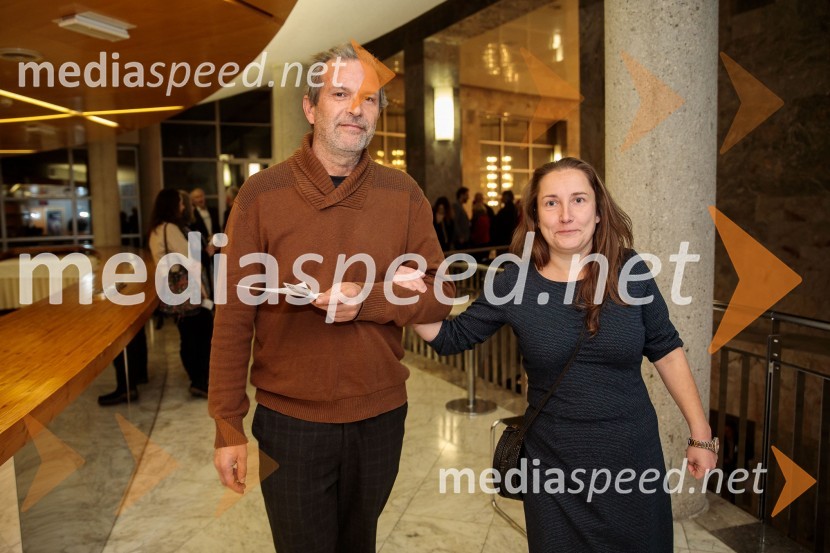 Nenadoma, reka, premiera v SNG Nova Gorica