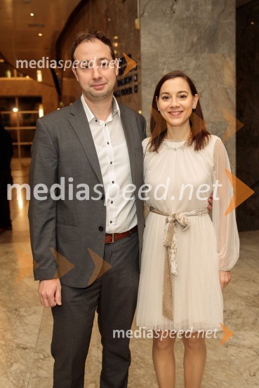 Nenadoma, reka, premiera v SNG Nova Gorica