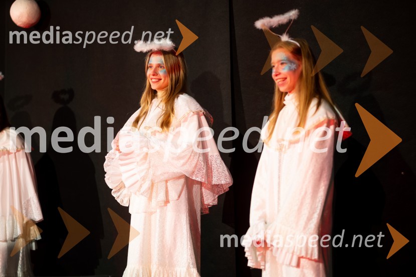 Miklavž obdaril otroke v Citycentru Celje, 2022