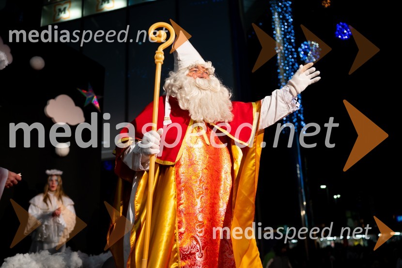 Miklavž obdaril otroke v Citycentru Celje, 2022