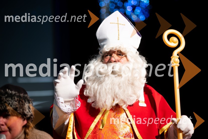 Miklavž obdaril otroke v Citycentru Celje, 2022