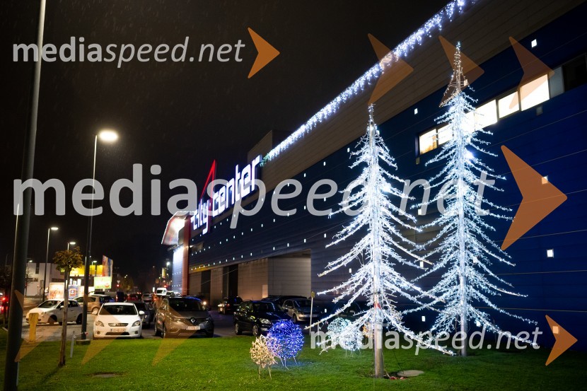 Miklavž obdaril otroke v Citycentru Celje, 2022