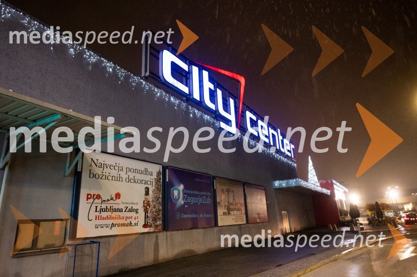 Miklavž obdaril otroke v Citycentru Celje, 2022