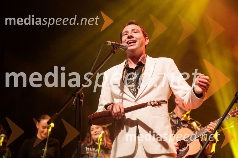  Robert Petan, glasbenikIzštekanih 10, 2022