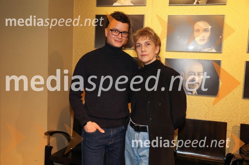  ... ;  Barbara Hieng Samobor, direktorica in umetniška vodja MGLNeznanec, premiera v MGL Ljubljana