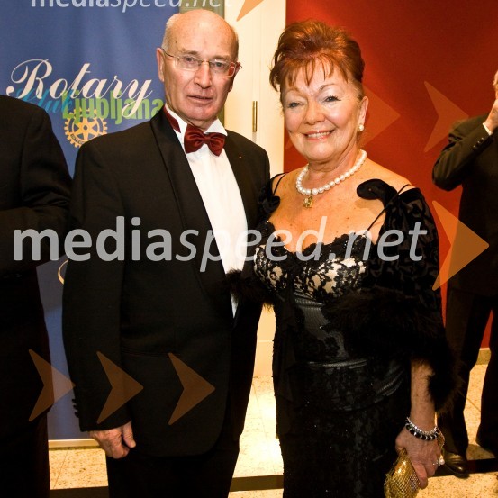 Tone Prosenc in Tjaša Andree Prosenc, odvetnikaVeliki rotarijski ples 2009