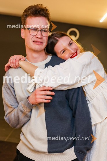  Žan Brelih Hatunić, igralec;  Lucija Harum, igralka, pevkaMala Eli, premiera predstave za najmlajše v SLG Celje