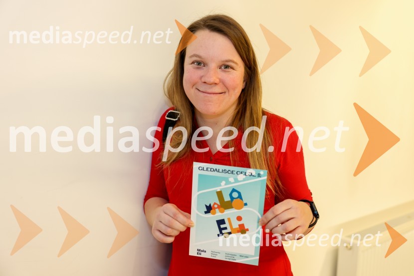  Mateja Kokol, režiserkaMala Eli, premiera predstave za najmlajše v SLG Celje