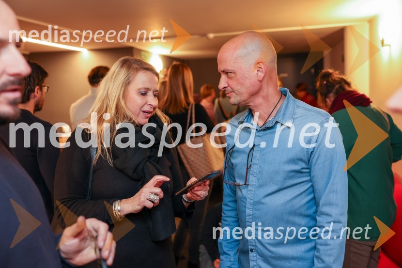  Tatjana Doma, dramaturginja SLG Celje;  Miha Golob, upravnik in umetniški vodja, SLG CeljeMala Eli, premiera predstave za najmlajše v SLG Celje