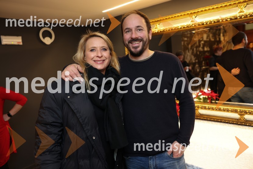  Tatjana Doma, dramaturginja SLG Celje;  Miha Peperko, tehnični vodja SLGMala Eli, premiera predstave za najmlajše v SLG Celje