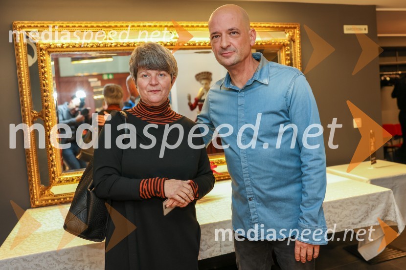  Mojca Redjko, samostojna kulturna delavka;  Miha Golob, upravnik in umetniški vodja, SLG CeljeMala Eli, premiera predstave za najmlajše v SLG Celje