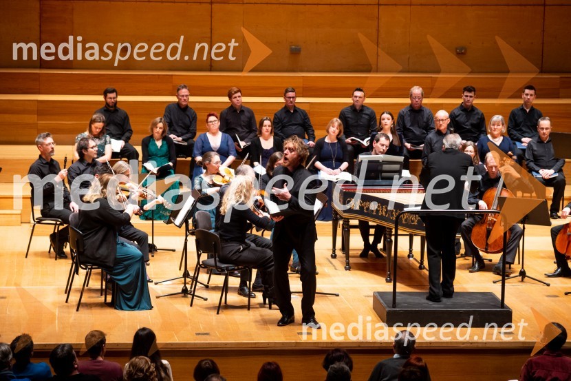  Joshua Ellicott, tenor;  Robert King, dirigentThe King´s Consort, koncert v Cankarjevem domu