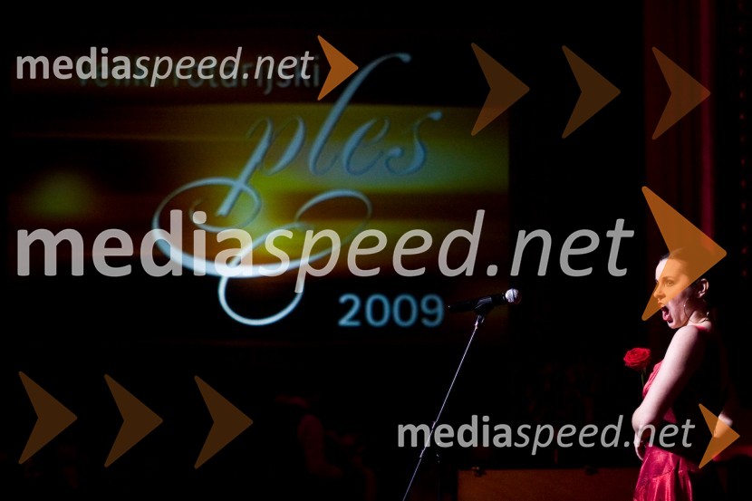 Valentina Čuden, operna pevkaVeliki rotarijski ples 2009