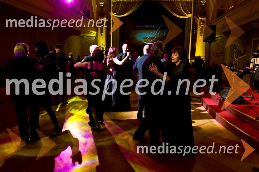 Veliki dobrodelni ples Rotary kluba LjubljanaVeliki rotarijski ples 2009