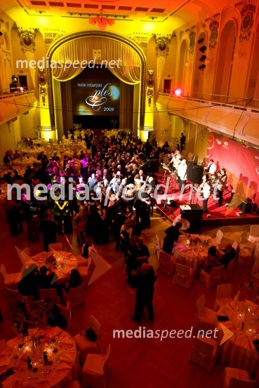 Veliki dobrodelni ples Rotary kluba LjubljanaVeliki rotarijski ples 2009