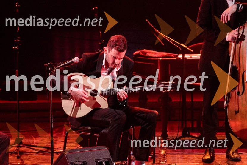  Teo Collori, glasbenik, Momento CiganoVlado Kreslin: Vse se da, tradicionalni koncert v Cankarjevem domu