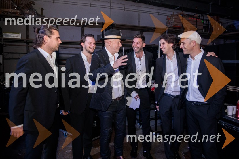  Matej Kužel, glasbenik, Momento Cigano;  Jošt Lampret, glasbenik, Momento Cigano;  Vlado Kreslin, glasbenik;  Teo Collori, glasbenik, Momento Cigano;  Matija Krečič, violinist in skadatelj, Momento Cigano;  Metod Banko, pevec, kitarist, Momento CiganoVlado Kreslin: Vse se da, tradicionalni koncert v Cankarjevem domu