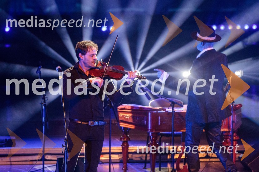  Samo Budna, glasbenikVlado Kreslin: Vse se da, tradicionalni koncert v Cankarjevem domu